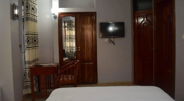 Venice Hotel