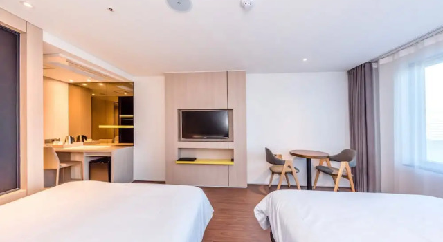 Двухместный номер Premier The First70 Hotel