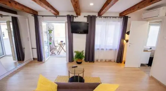 Apartment 63 - 2, Забронировать Апартаменты/квартира Апартаменты Загреба, рядом с Zagreb Stone Gate, Апартаменты/квартира