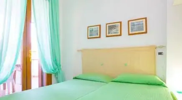 L'Albero del Pepe, Rezervovat Hotel Hotely v Elba s parkováním, Parkování