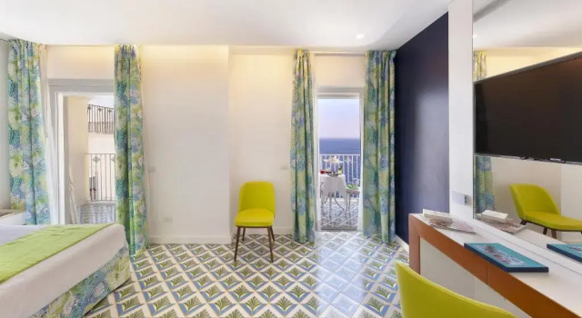 Двухместный номер Standard с балконом Grand Hotel Riviera