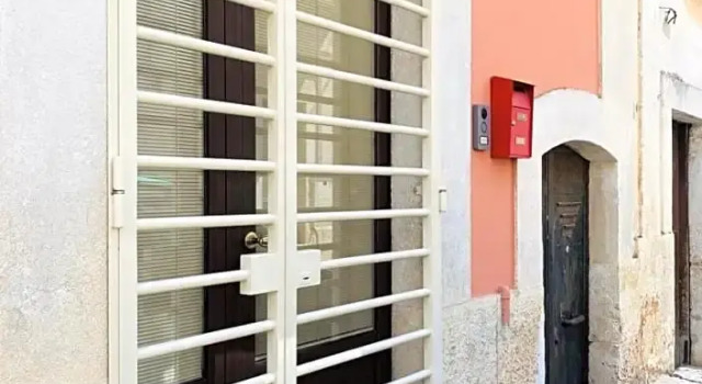 Room 26 - B&B Altamura, Забронировать Отель «постель и завтрак» Отели Альтамура 3 звезды, 3*