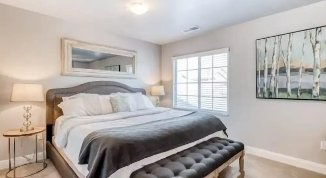 The Modern Villa - Pet Friendly 3 Bedroom Townhouse, Varaa Villa Washington 