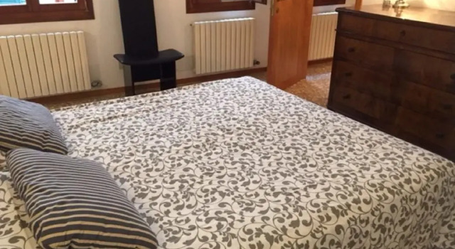 Grimaldi Apartments - Daisy, Забронировать Апартаменты/квартира Апартаменты Венеции, рядом с Консульство Франции в Венеции, Апартаменты/квартира