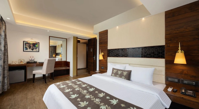 Golden Tulip Srinagar