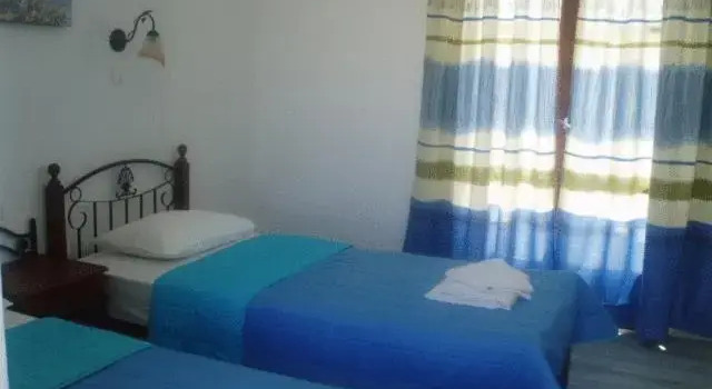 Трёхместный номер Standard с балконом Ritas Place Hotel