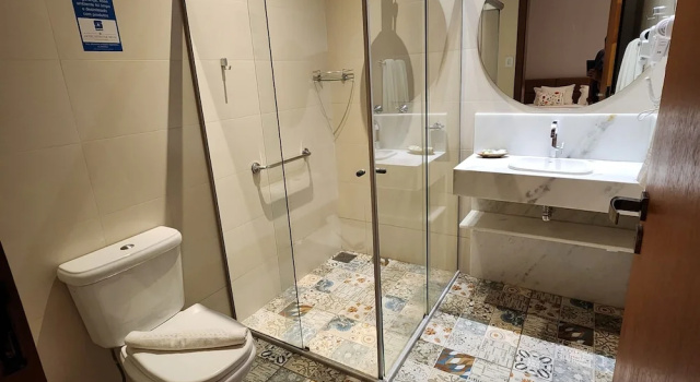 Четырёхместный номер Comfort Hotel Estilo de Minas