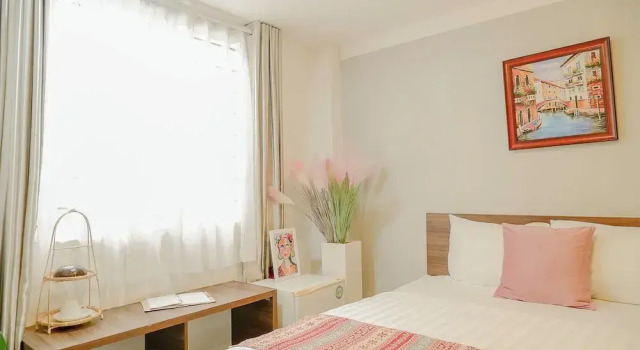 Двухместный номер Deluxe Galaxy Boutique Sai Gon Central Hotel