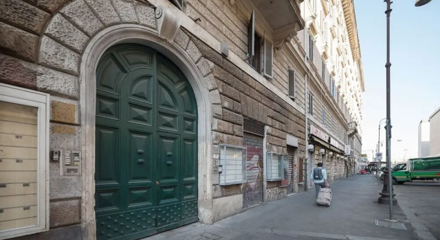 Roma Station House