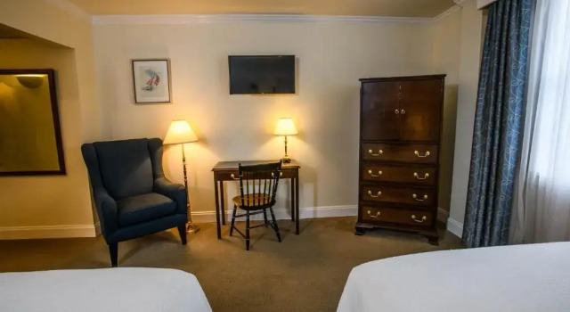 Четырёхместный номер Standard The Harraseeket Inn & Event House Freeport Downtown