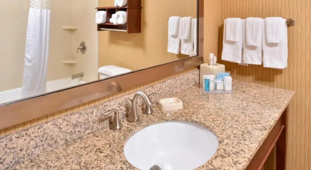 Двухместный номер Deluxe Country Inn & Suites by Radisson, Idaho Falls at the Mall