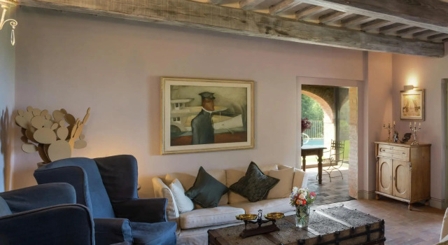 Ritzy Villa on a Wine Estate in Arezzo with Pool, Book Villa Hotels in Arezzo with a Pool, Swimming Pool