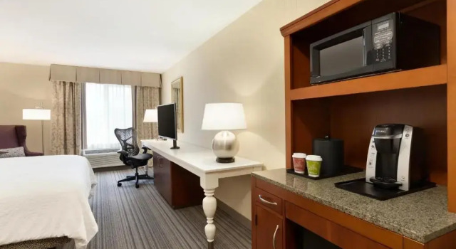 Номер Premium Hilton Garden Inn Seattle/Renton