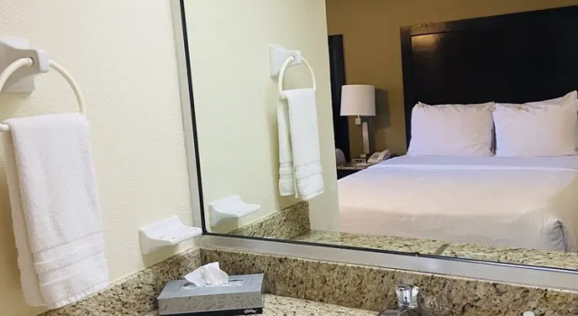 Двухместный номер Standard Hotel America