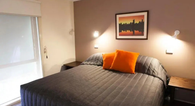 Апартаменты Airport Tourist Village Melbourne