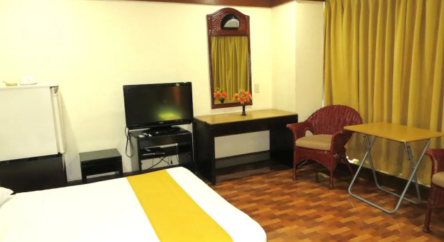 Номер Deluxe Paragon Suites