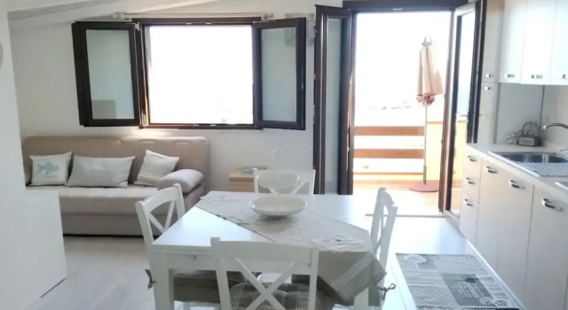 Apartment With 2 Bedrooms in Castelsardo, With Wonderful sea View and, Забронировать Апартаменты/квартира Кастельсардо Коста-Парадизо