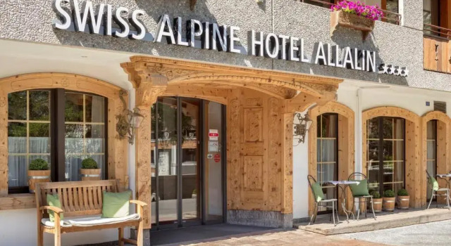 Swiss Alpine Hotel Allalin