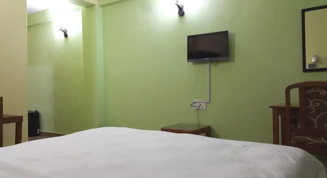 Люкс Superior Hotel Bishram