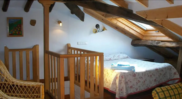 Casa Rural La Tilar del Valle, Prenota Hotel Lena Asturie
