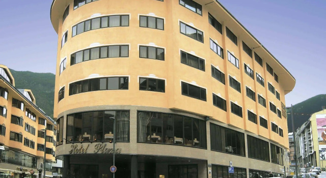 Hotel Plaza, Rezervovat Hotel Andorra la Vella Andorra