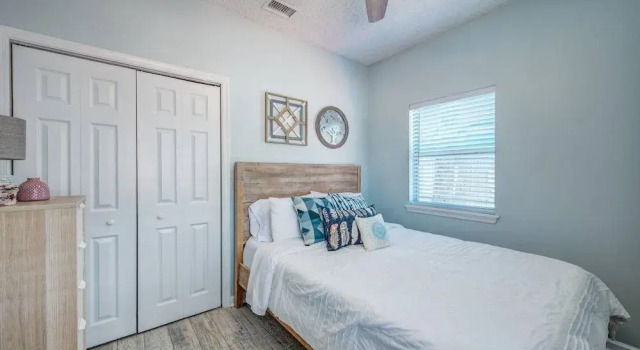 The Beach Villages - Villa Five, Забронировать Вилла Джексонвилл-Бич Jacksonville Coast, рядом с Huguenot Park
