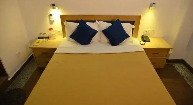 Hotel DH, Забронировать Отель Отели штата Химачал-Прадеш 3 звезды, 3*