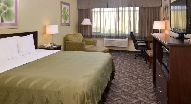 Двухместный номер Standard Quality Inn & Suites Montebello - Los Angeles