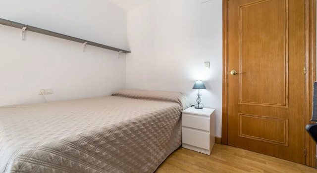 Travel Habitat Palau De Les Arts, Забронировать Отель Куатре Карререс 