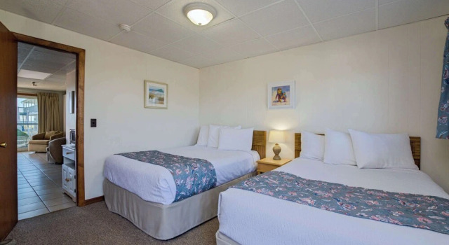 Четырёхместный люкс с видом на океан Kebek 3 Oceanside Motel