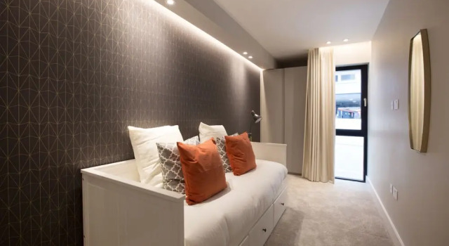 Elephant and Castle by Allô Housing
