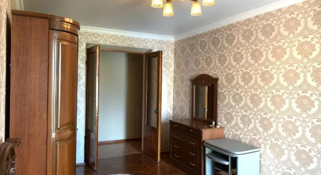 Сдаётся 3х-комнатная квартира в г. Гагра