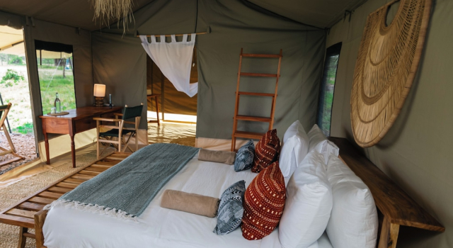 Двухместный номер Comfort с балконом Entepesi Tented Camp