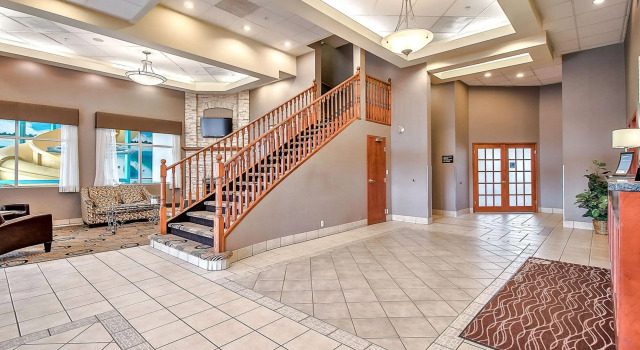 Comfort Inn & Suites South, Prenota Hotel Beltline Calgary, vicino a 39th Avenue C Train