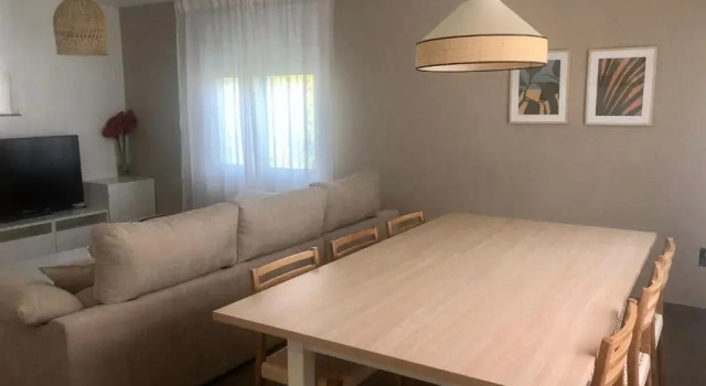 Homing Cambrils 10, Забронировать Отель Отели El Baix Camp с бассейном, Бассейн