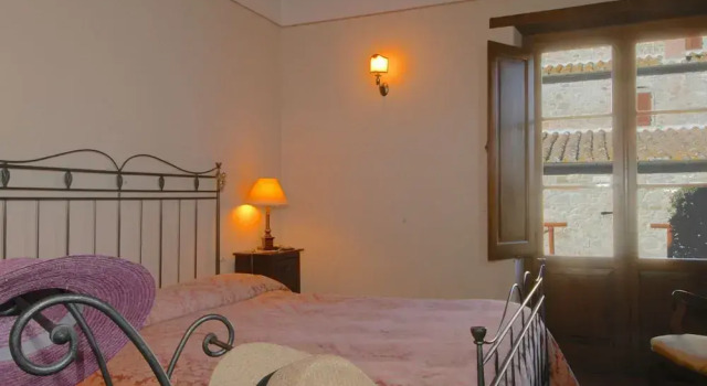 Agriturismo Near Cortona With Swimming Pool
