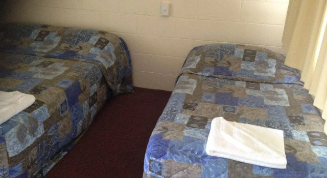 Bororen Motel, Boek Motel Hotels in Queensland met zwembad, Zwembad