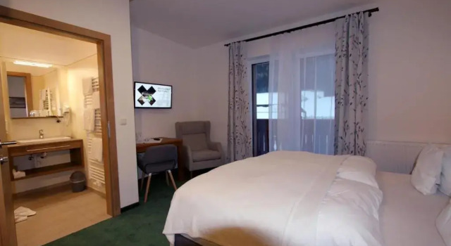 Двухместный номер Standard с балконом Alpenhotel Ensmann