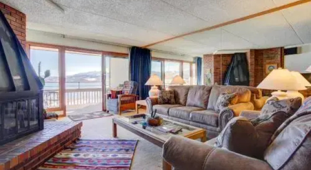 Point Dillon Condominiums, Rezerwuj Hotel Hotele w Vail Ski z parkingiem, Parking