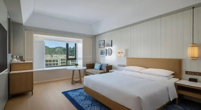 Двухместный номер Standard с видом на горы Hyatt Centric Ocean Front Xiamen
