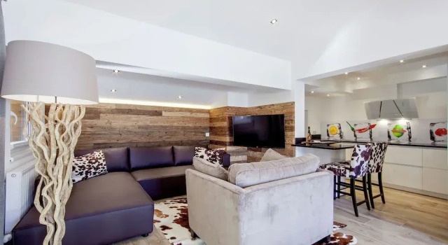 Luxurious Apartment With Sauna in Finkenberg Near Ski Lift, Забронировать Апартаменты/квартира Апартаменты Тироля, Апартаменты/квартира