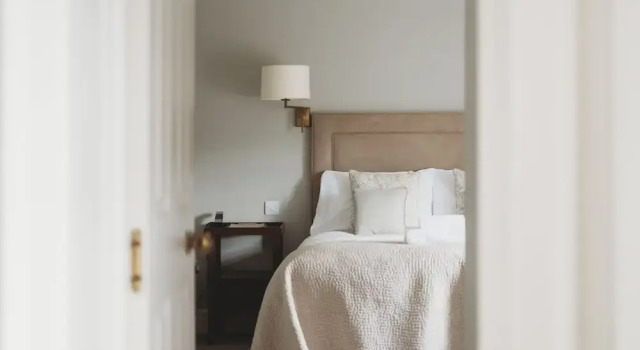 The New Inn, Rezervați Hotel Great Limber Lincolnshire