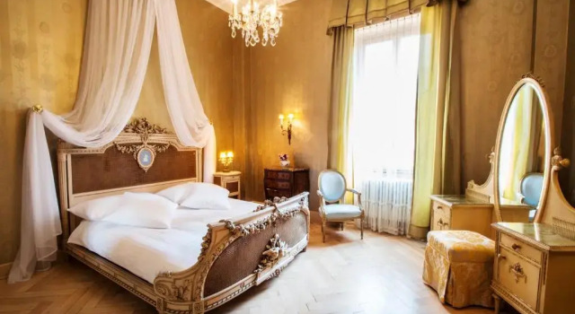 Двухместный номер Standard International au Lac Historic Lakeside Hotel