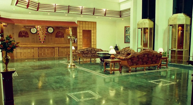 hotel srichakra international, Забронировать Отель Отели Палаккад 3 звезды, 3*