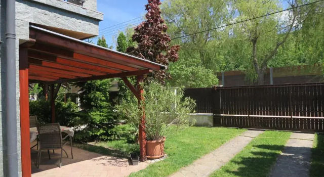Двухместный номер Standard с видом на сад Gránit Villa - freshly renovated