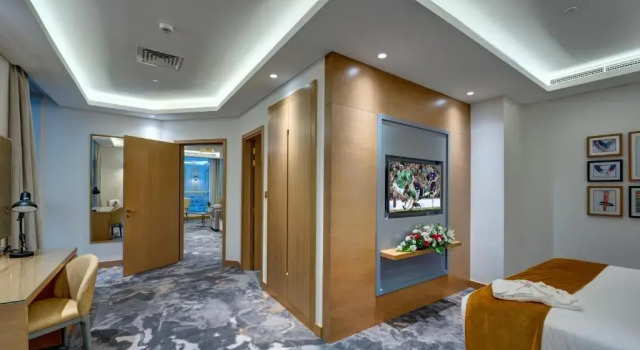 Люкс The S Hotel Al Barsha