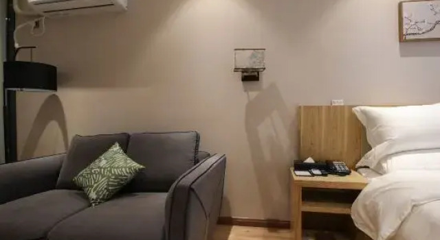 Couple Expert Boutique Hotel (Dongmen Old Street Station), Rezerwuj Boutique Hotel Hotele w Shenzhen z parkingiem, Parking