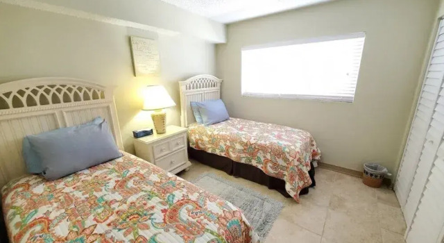 Pelican Inlet A206, Rezerwuj Apartament Hotele w Saint Augustine Area z parkingiem, Parking