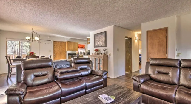 Hot Tub Hideaway in Pinetop: Bring Your Pet!, Book Feriehus Pinetop Arizona
