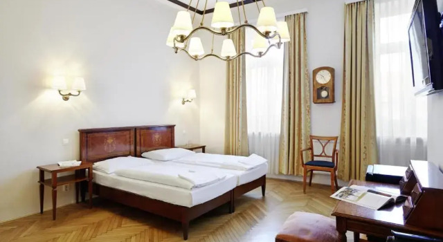 Трёхместный номер Classic Donauwalzer BoutiqueHOTEL Donauwalzer